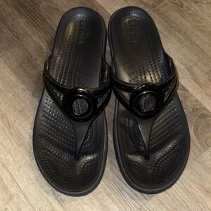 CROCS Black Flip Flop Sandals